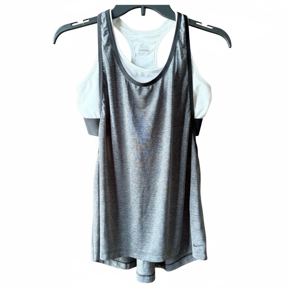 Nike Dri-Fit Racerback Gray Tank Top Built-in White Sports Bra M Workout Gymwear